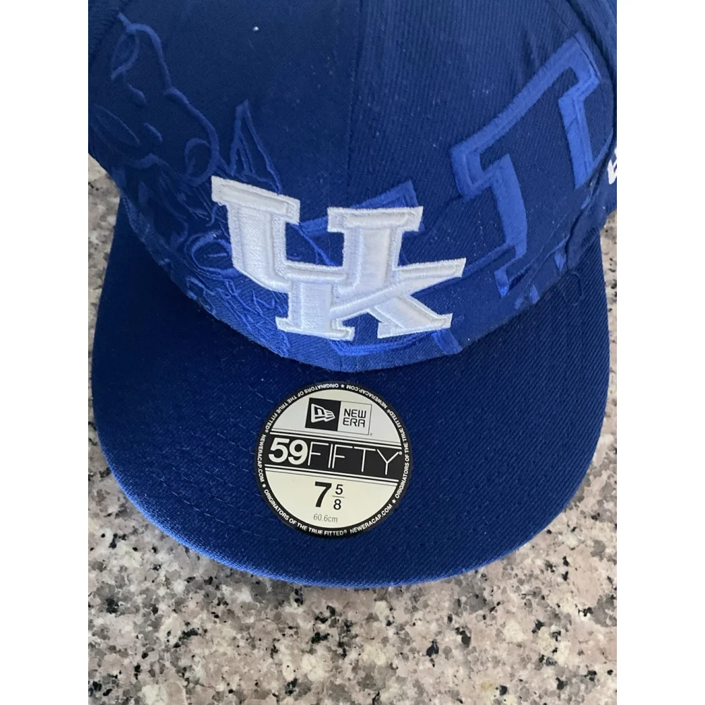 **RARE**Kentucky Wildcats New Era Fitted Hat Cap, Size: 7 5/8